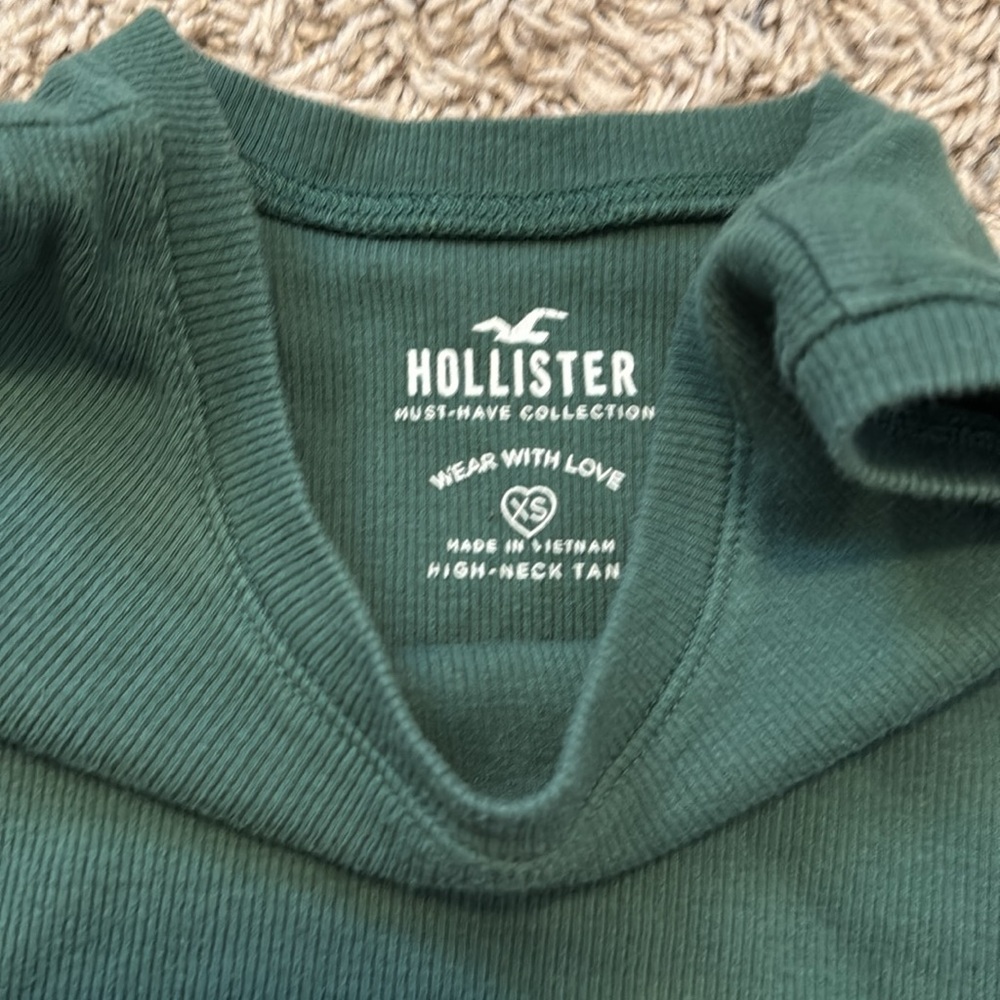 Women’s Hollister lot of 4 must have crop tank tops sz XS green blue purple - Picture 5 of 5